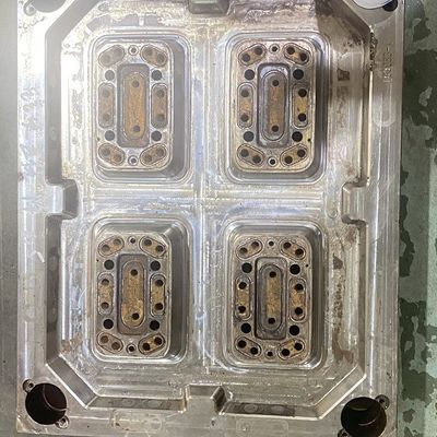 Water Cooling Plastic Injection Mold Injection Molding Parts Multi Cavity