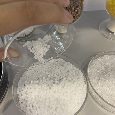 Density 1.2-1.4g/Cm3 Functional Masterbatch Pe Masterbatch PH Value 6-7