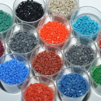 Smooth Plastic Granules Raw Material High Impact Resistance