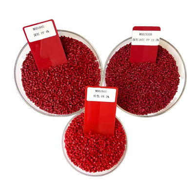 Density 1.3-1.5g/cm3 Plastic Color Masterbatch with High Elongation