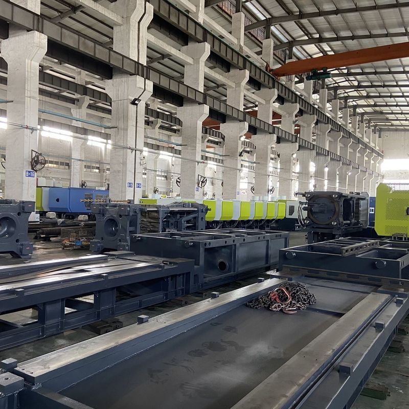 Precision Plastic Injection Molding Machine Clamping Force 50-4000T