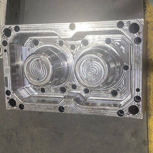 Customized Plastic Injection Mold Tooling High Volume 100000 1000000 Shots