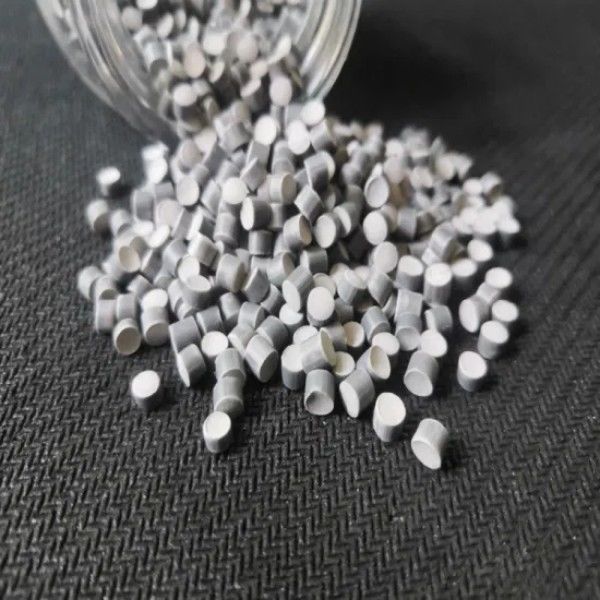 20 MPa Engineering Plastics Polypropylene Copolymer With Thermal Conductivity 0.2 W/MK
