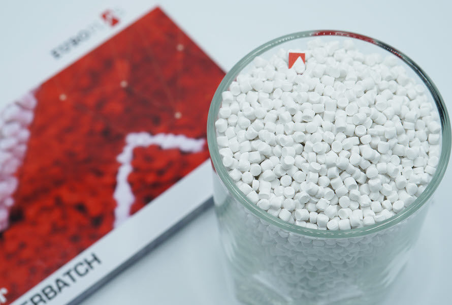 Manufacturer PP Efficient and Transparent Flame Retardant Color Masterbatch Plastic Granule Raw Materials